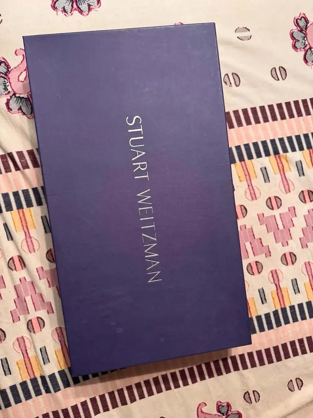 Stuart Weitzman new box